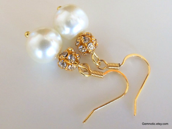Wedding - Ivory and gold bridesmaid earrings, bridesmaid gift, bridesmaid jewelry, gold bridesmaid earrings, wedding jewelry