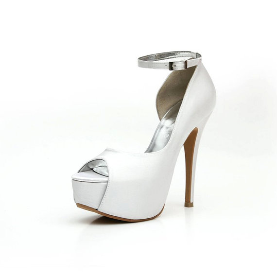 Hochzeit - Wedding Shoe with Ankle Strap. Off White Wedding Shoe With Ankle Strap. Custom Made Wedding Shoe. Off White Peep Toe Wedding Shoe