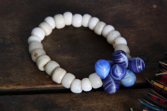 زفاف - White Caps: Stacking Bracelet, Mala / Boho Spring Jewelry / Vintage African White Padres and Wedding Beads / Nautical Boho Fashion