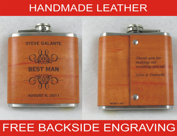 Свадьба - 5 Groomsmen Flask with Hand Dyed Engraved Leather Wrap - with FREE Engraved Message on Backside!