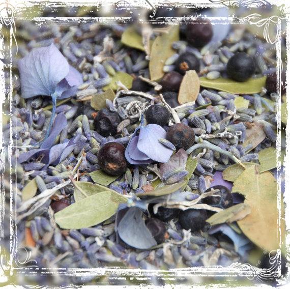 Свадьба - Lavender Fields Confetti Blend- Lovely Dried Flower Botanical - Flower Girl, Toss Or Decoration - Spring Summer Winter Wedding - Weddings