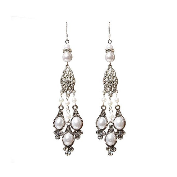 Hochzeit - Beautiful bridal earrings, wedding accessories, wedding jewelry, bridal jewelry, vintage inspired earrings Scarlett earring ER1009