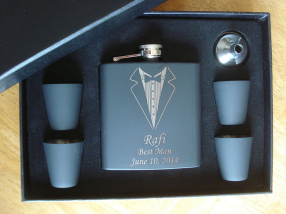 Wedding - 7 Personalized Tuxedo Black Flask Gift Sets  -  Great gifts for Best Man, Groomsmen, Father of the Groom, Father of the Bride