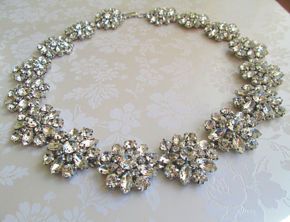 Hochzeit - Wedding Statement Necklace bridal Jewelry Chunky Necklace Rhinestone statement crystal wedding necklace silver crystal