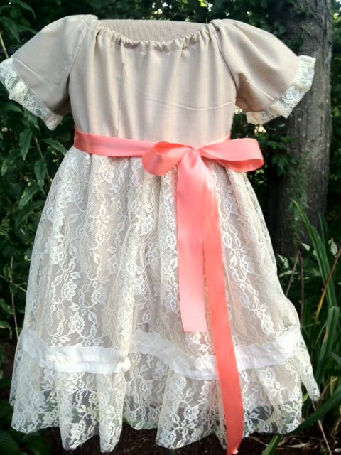 زفاف - Rustic Flower Girl Dress with Sash Cotton and laceEtsykids Team