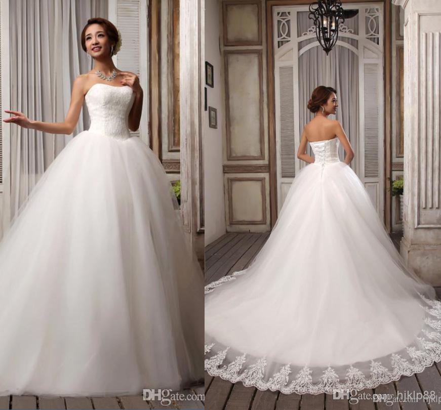 زفاف - Hot Sell Elegant Popular Ribbons Strapless White Embroidery Tulle Ball Gown Wedding Dresses Court Train Lace-up Bridal Gown 2014 Online with $98.96/Piece on Hjklp88's Store 