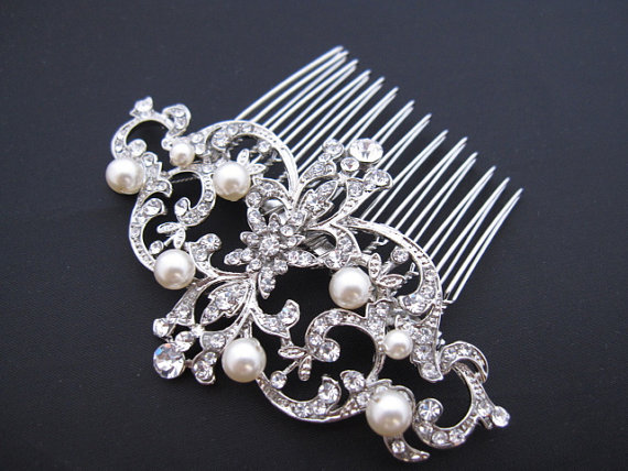 Mariage - Bridal hair comb , wedding hair accessories, rhinestone pearl hair comb, bridal hair comb crystal and pearl, wedding hair comb pearl