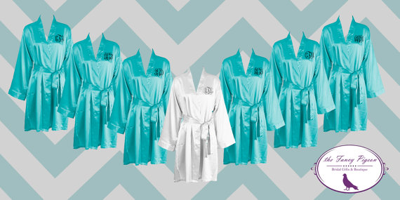 Hochzeit - FREE ROBE - Set of 7 -  Tiffany Blue - Personalized Satin Robes - Bridesmaid Gift - Wedding