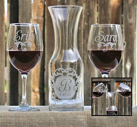 Hochzeit - Wedding Unity Candle Alternative, Wine Unity Set of Personalized Etched Glasses & Wine Carafe