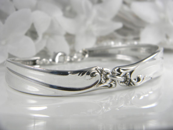 Wedding - Spoon Bracelet, Spoon Jewelry, Silverware Bracelet, Silverware Jewelry, Bridesmaids Bracelet, Victorian Wedding - 1961 Gaiety
