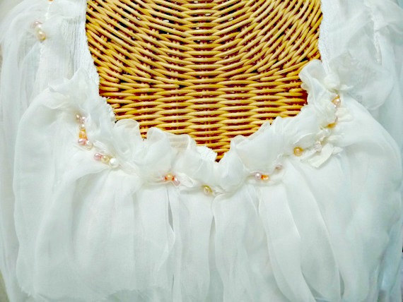 Свадьба - Silk Bridal Dress, Size 18W, 2X, Plus Size, Full Figure, Blush Wedding Fairy, Freshwater Pearls, Off White, Short, Gown, Corset, Boho