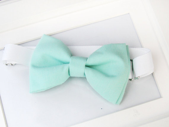 Свадьба - Mint bow-tie for babies, toddlers, boys, teens, adults - Adjustable neck-strap