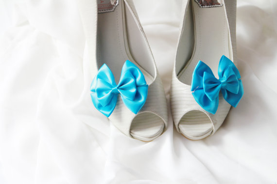 Hochzeit - Blue Bow Shoe Clips - Bows Clips Bridal Wedding Shoes Clips Engagement Party Bride Bridesmaid - Something Blue