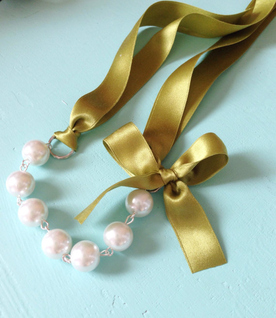 Wedding - The original Carrie necklace in avocado, wedding jewelry, bridesmaid necklace, ribbon and pearl necklace