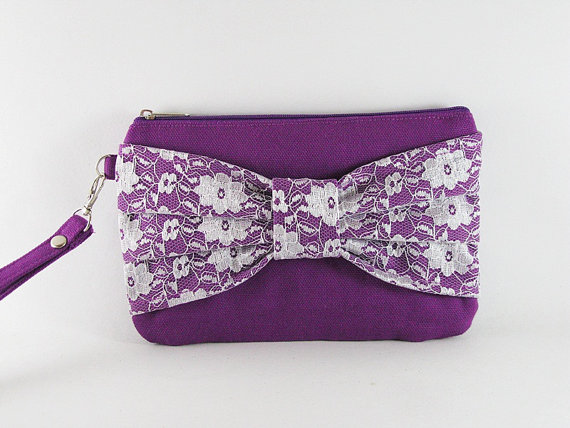 Свадьба - SUPER SALE - Eggplant Purple Lace Bow Clutch - Bridal Clutches, Bridesmaid Wristlet, Wedding Gift, Cosmetic Bag,Zipper Pouch - Made To Order