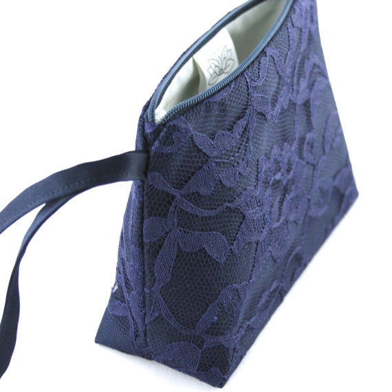 زفاف - Navy Satin and Lace Bridesmaid Gift Clutch Wristlet (Wedding Accessory, Something Blue, Cosmetic / Makeup Bag, Purse)