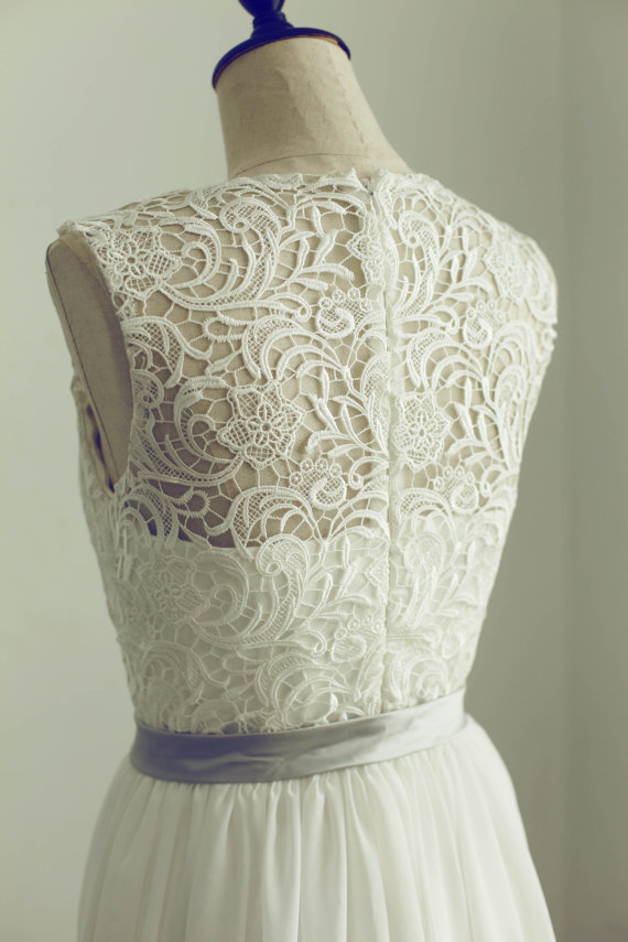 Hochzeit - Modest Lace Chiffon Wedding Dress Scoop Neckline Long Bridesmaid Dress Prom Dress with Silver Sash