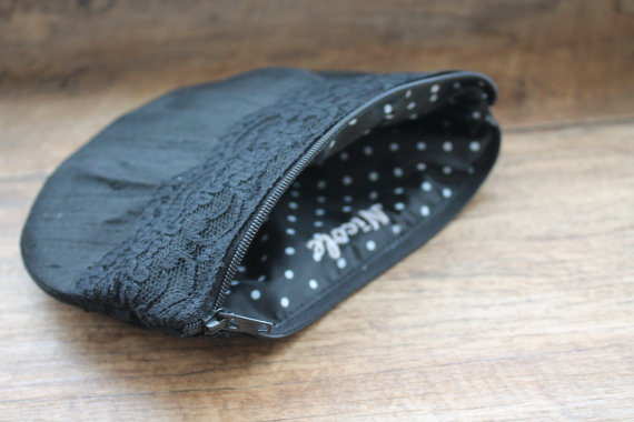 Mariage - Wedding / Bridal / Bridesmaid Clutch - Black Clutch with hidden Wristlet - Perfect Bridesmaid Gift (available in all colours)