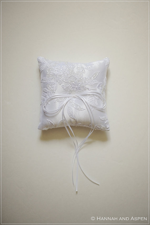 زفاف - Cheryl - 6x6" Wedding ring pillow - Wedding ring bearer - Ring pillow bearer - Silk ring pillow