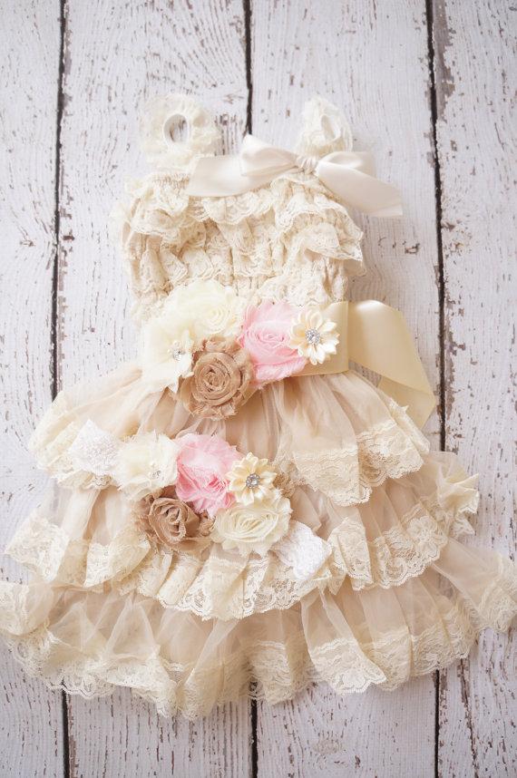 Hochzeit - Flower Girl Dress - Lace Flower girl dress - Baby Lace Dress - Rustic - Country Flower Girl - Lace Dress - Ivory Lace dress -  Bridesmaid