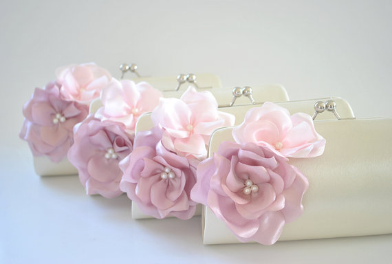 Mariage - Set of 6  Bridesmaid clutches / Wedding clutches - Custom Color - STANDARD SHIPPING