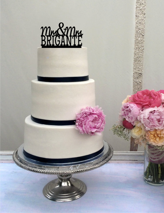 Hochzeit - Mrs & Mrs Wedding Cake Topper - same sex -  Last Name Wedding Cake Topper - Personalized - LGBT - Gay - Lesbian - sur name