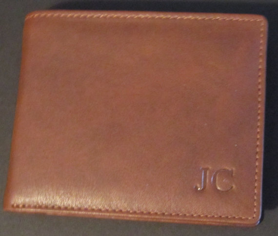 Hochzeit - GROOMSMEN GIFT, Valentine gift, Gift for Him, Leather Wallet, Monogrammed Wallet,Gift for Dad, Gifts for Men,Personalized Gift for men