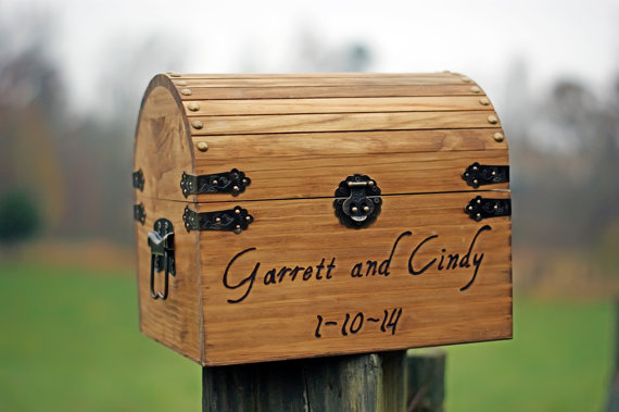 Свадьба - Large Shabby Chic and Rustic Wooden Card Box - Rustic Wedding Decor - Wedding Card Box - Rustic Wedding Card Box - Program Box