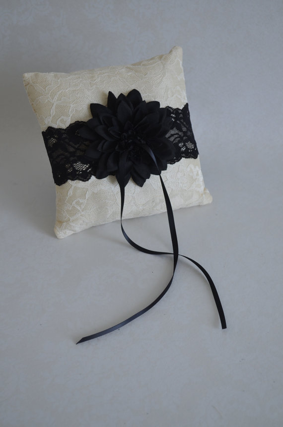 Wedding - Ivory and black lace wedding ring pillow