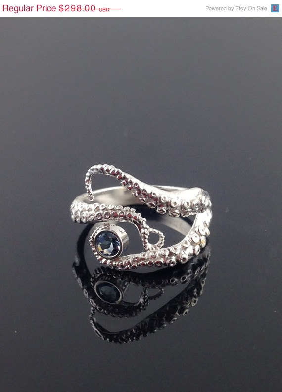 زفاف - VALENTINES SALE Aquamarine Seductive Tentacle Ring, Sterling Silver, Engagement Ring, Wedding Band, Octopus Jewelry