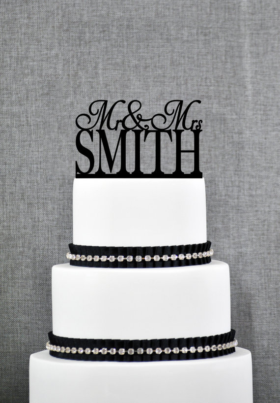 زفاف - Traditional Last Name Wedding Cake Toppers, Unique Personalized Wedding Cake Topper, Elegant Custom Mr and Mrs Wedding Cake Toppers - S004