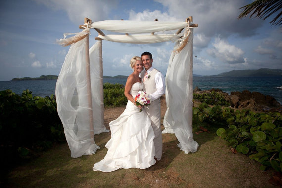 Hochzeit - Wedding Chuppa Starfish Decor for Beach Weddings