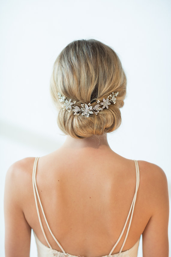 زفاف - Bridal Hair Accessory,  Crystal Hair Swag, Wedding Hair Vine