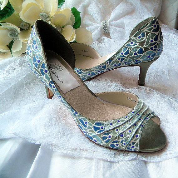 زفاف - Wedding Shoes sage , green painted shoes, albino peacocks , Sage white blue shoes, peacock feathers, peacock wedding, norakaren unique shoes