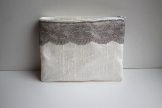 Свадьба - Wedding / Bridal / Bridesmaid Clutch - Ivory Clutch Purse with Grey Lace - Perfect Bridesmaid Gift (available in all colours)