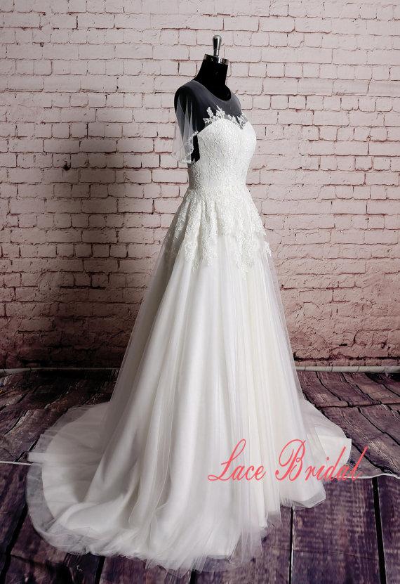 Hochzeit - Custom,Wedding Gown, Classic Lace Bridal Gown, Transparent Train Wedding Dress, Wedding Dress,Wedding Gown