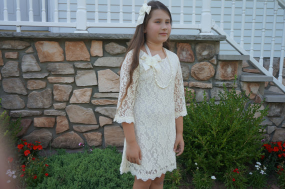 Hochzeit - SALE Ivory Flower Girl dress,Wedding,Flower Girl Lace Dress, Birthday Dress, toddlers, infants, ages 1T, 2T,3T,4T,5T,6, 7, 8, 9, 10