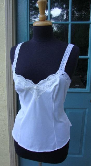 Wedding - Vintage Lingerie Off White Lace Lingerie Stretchy Fabric Romantic Undergarment Slip Sleepwear White Camisole 114