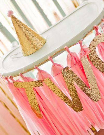Hochzeit - Bridget's Pink And Gold 2nd Birthday Party