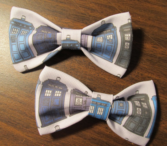 Mariage - Dr Who - Blue Tardis Bow Tie, Clip, Headband or Pet