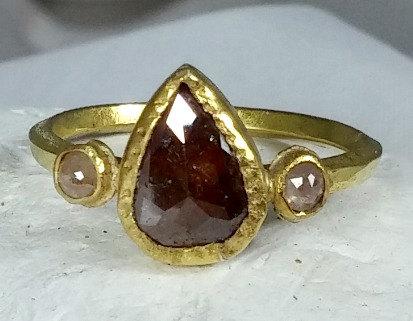 Mariage - Diamond Ring, Rose cut Diamond Engagement ring, solid gold  18 kt and diamond ring,  rose cut diamond and  yellow gold ring, wedding ring