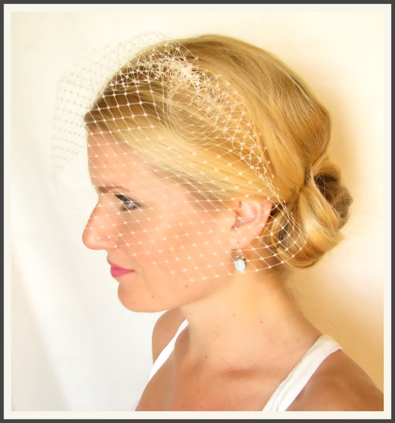زفاف - 9 inch bridal birdcage veil, blusher veil, bridal hair accessories