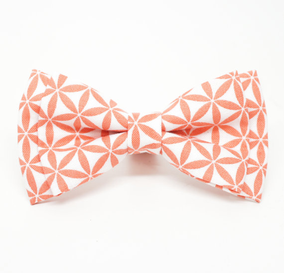 زفاف - Coral Patterned Bow Tie for all ages - Pre-tied bowtie - ring bearer, wedding day, photo prop, church or special occasion