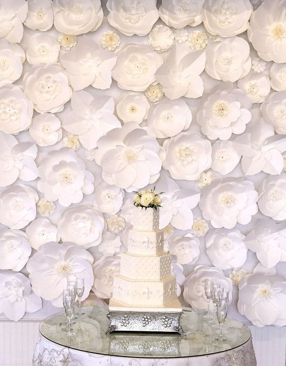 Mariage - Extra large Paper Flower Backdrop - white - Custom Order