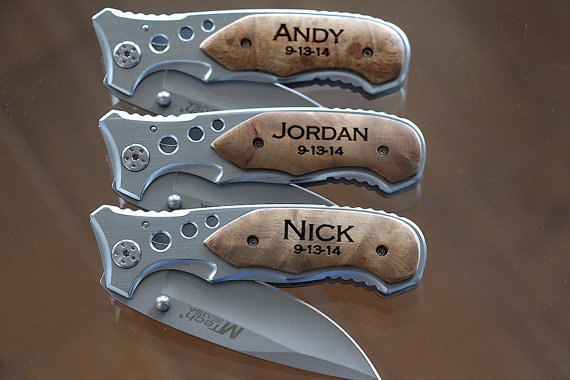 Свадьба - Custom Engraved Pocket Knife, Personalized Folding Knives,  Personalized Groomsmen Gift, Groomsman Gift, Gifts for Groomsmen, Hunting Knives