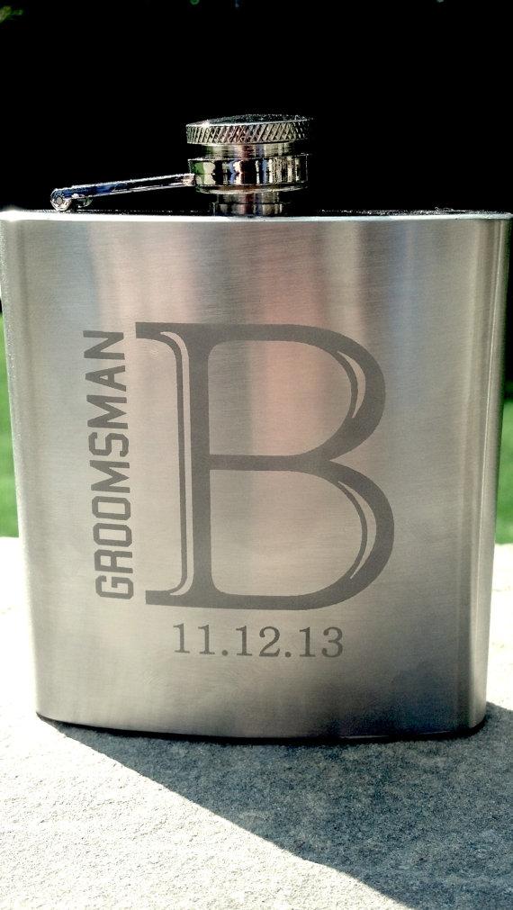 Свадьба - Etched Groomsman flask, 6 ounce, stainless steel personalized flask.  Groomsmen and Best Man gift