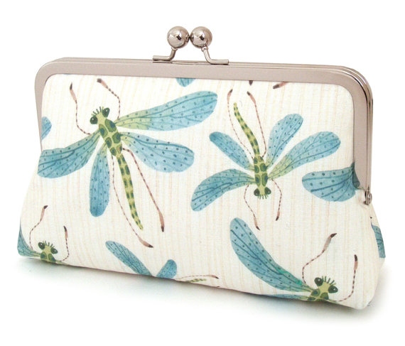 Свадьба - Dragonflies clutch bag : silk-lined purse, bridal accessory, bridesmaid gift, woodland wedding, birthday gift