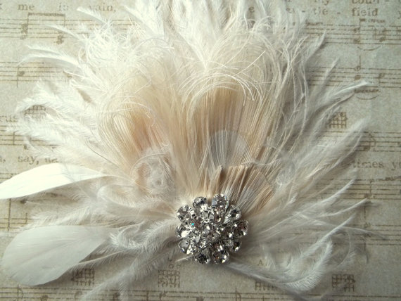 زفاف - Wedding Fascinator, Feather Hair Clip, Ivory Fascinator, Bridal Hair Fascinator,Vintage Style Fascinator, Great Gatsby, Bridal Comb,