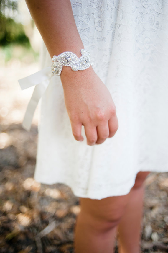 Wedding - rhinestone pearls bracelet