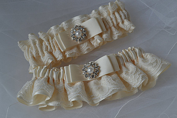 زفاف - Wedding Garter Set - Ivory Garters with Beautiful Ivory Raschel Lace Overlay and Pearl Jewel Rhinestones